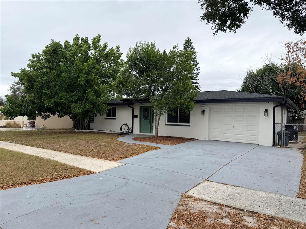 1652 MARENGO DRIVE
