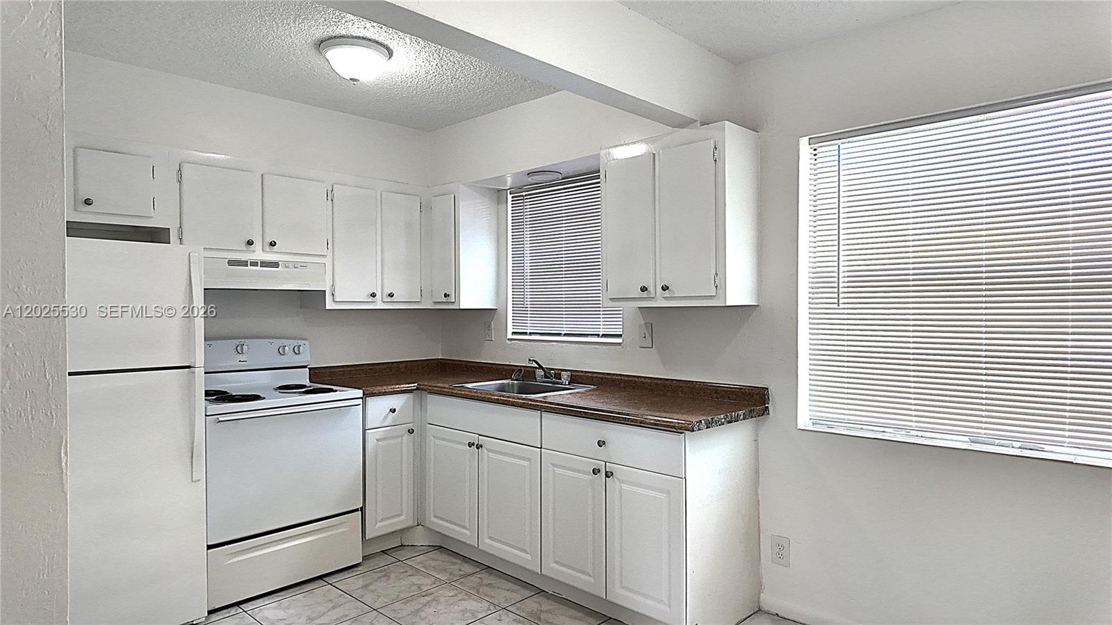 31 SE 2nd Ave # 203, Hallandale Beach FL 33009