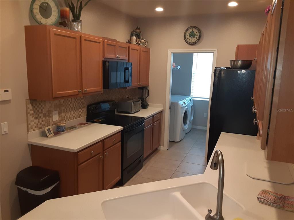 3716 82ND AVENUE CIRCLE E UNIT 102, SARASOTA, FL — photo 2 of 23