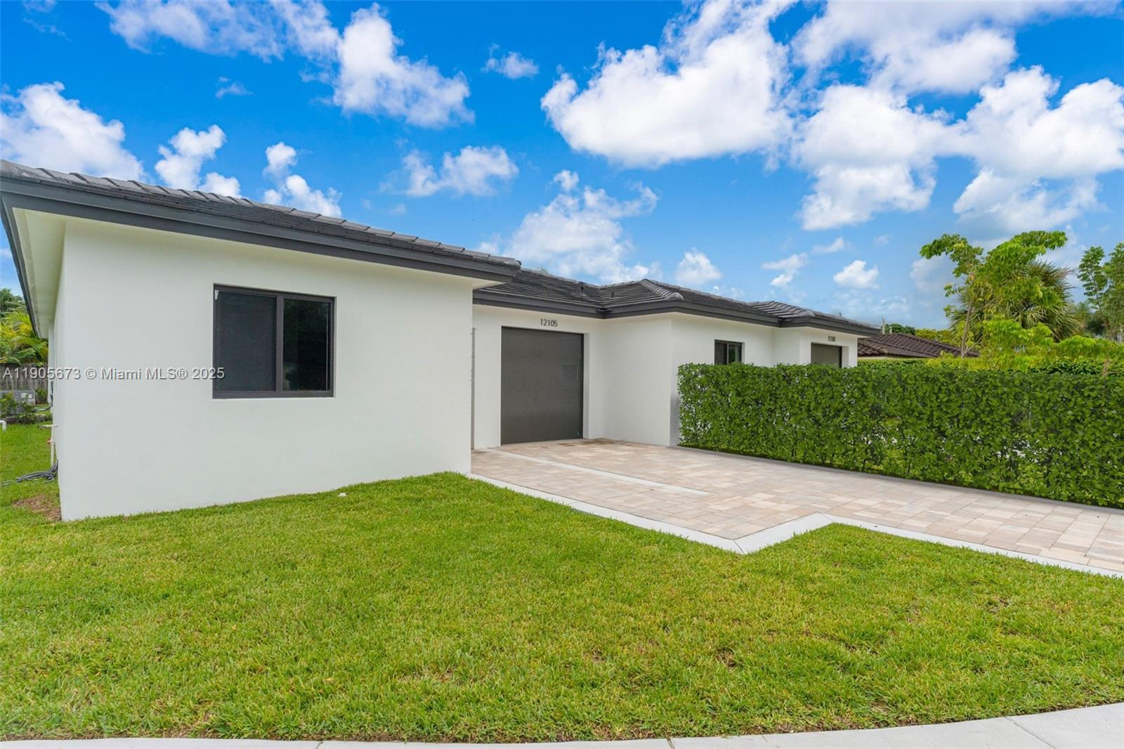 12105 SW 93rd st, Miami FL 33186