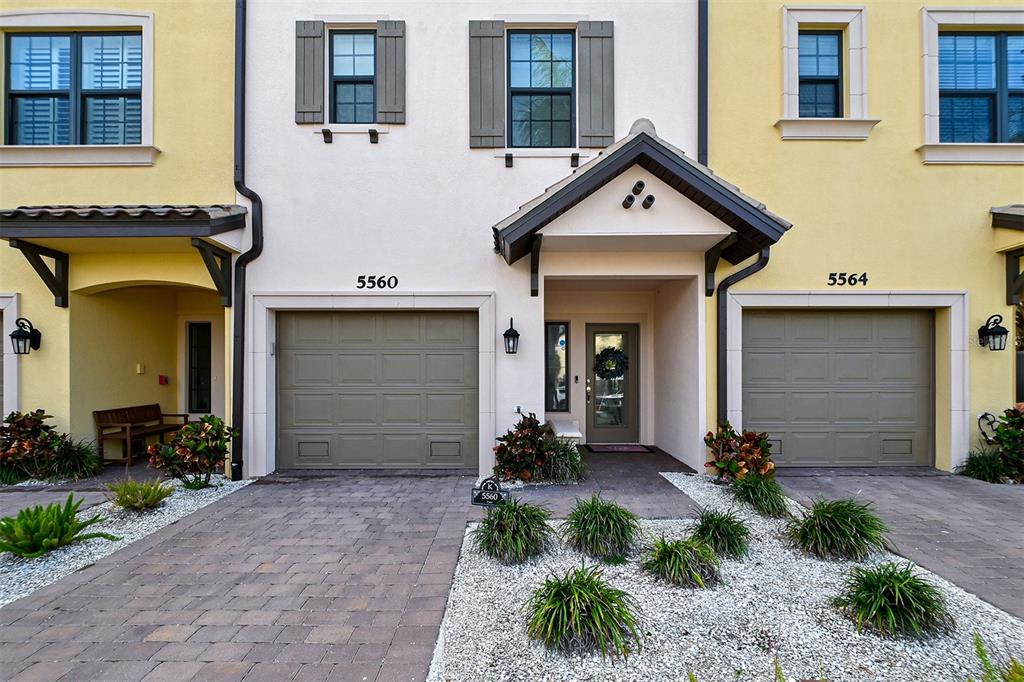 5560 CANNES CIRCLE UNIT 3-106