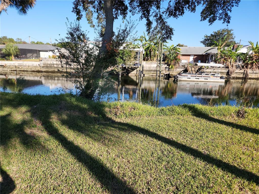 3879 N SEMINOLE POINT, CRYSTAL RIVER, FL — photo 3 of 19