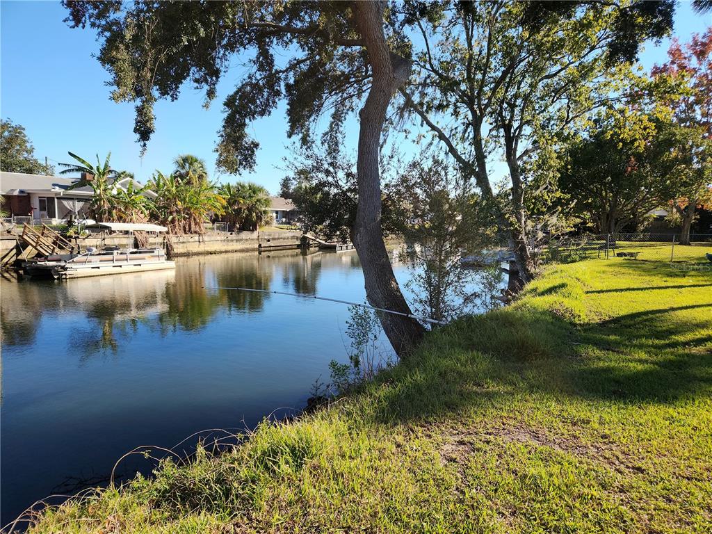 3879 N SEMINOLE POINT, CRYSTAL RIVER, FL — photo 5 of 19