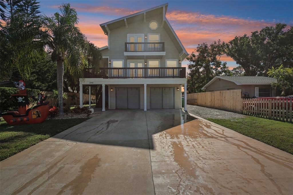 3140 N CANAL DRIVE