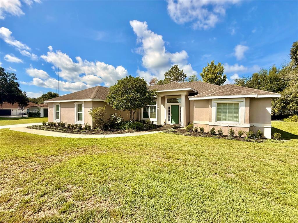 1433 VAN HERCKE LANE