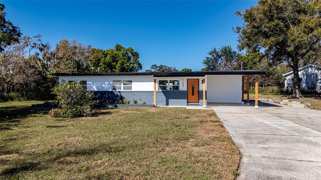 1130 CAREFREE COVE DRIVE