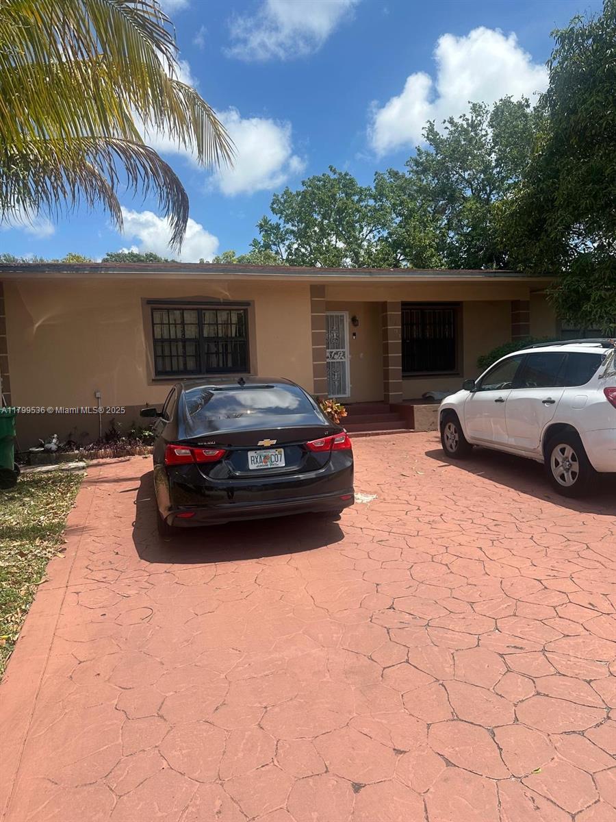 1201 NW 147th St, Miami FL 33167