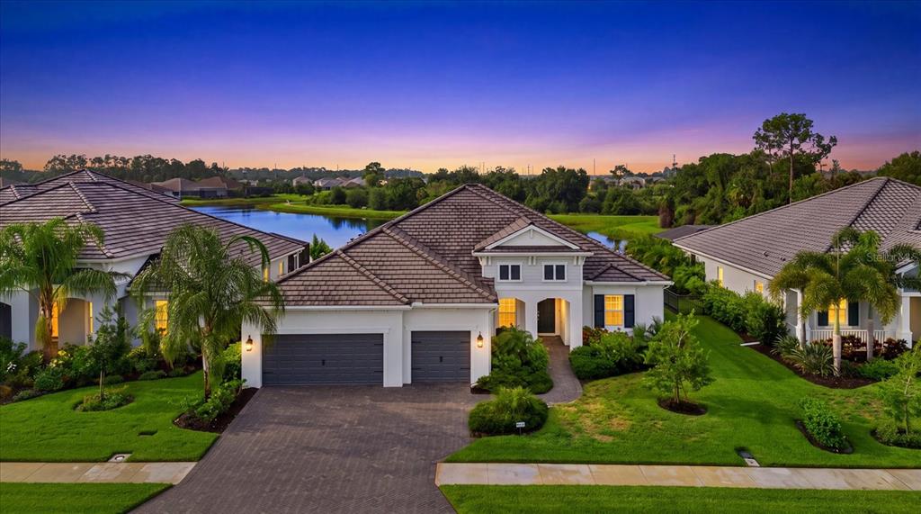 2641 BUTTERFLY JASMINE TRAIL