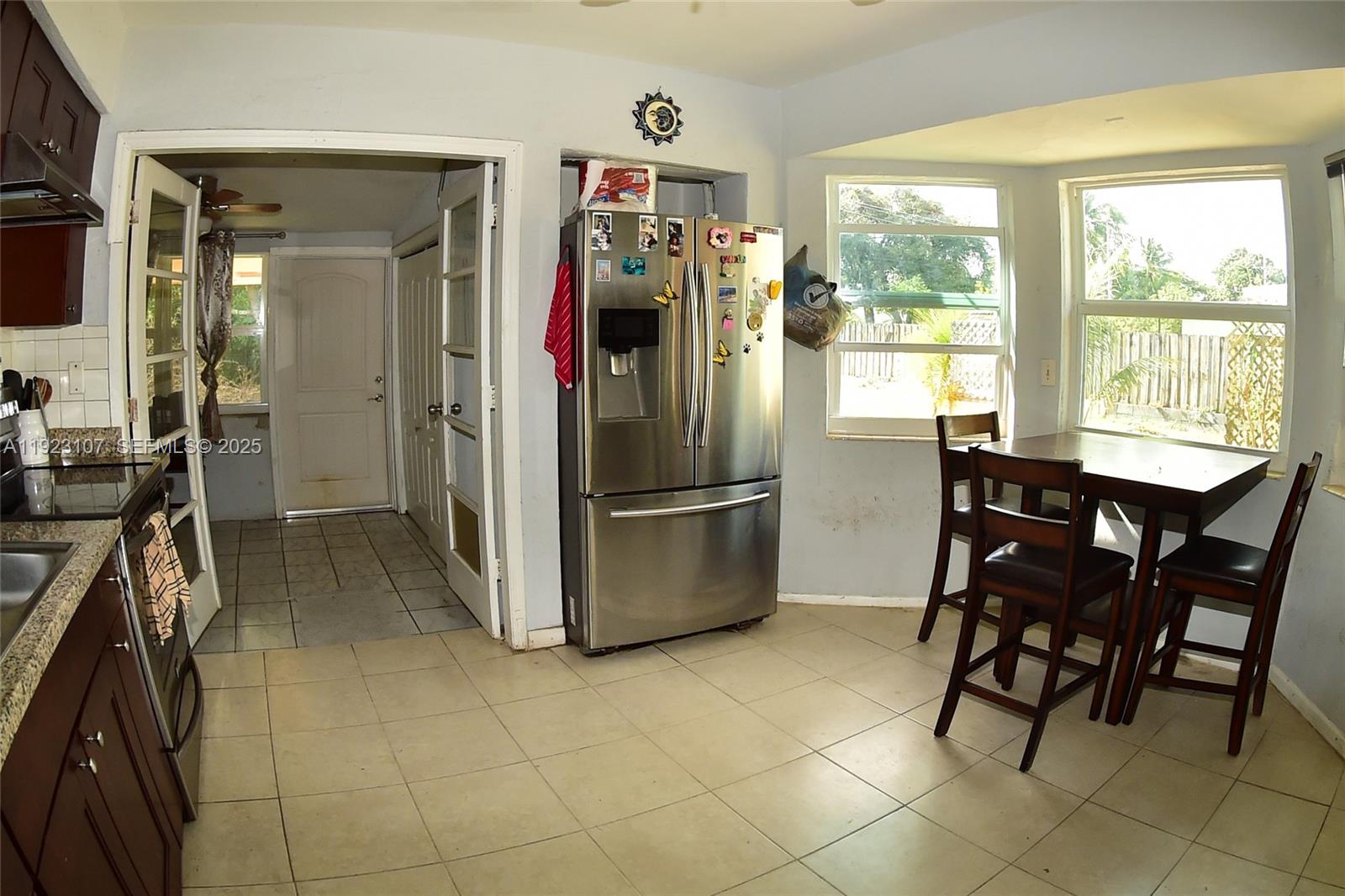 2812 Wiley St, Hollywood FL 33020