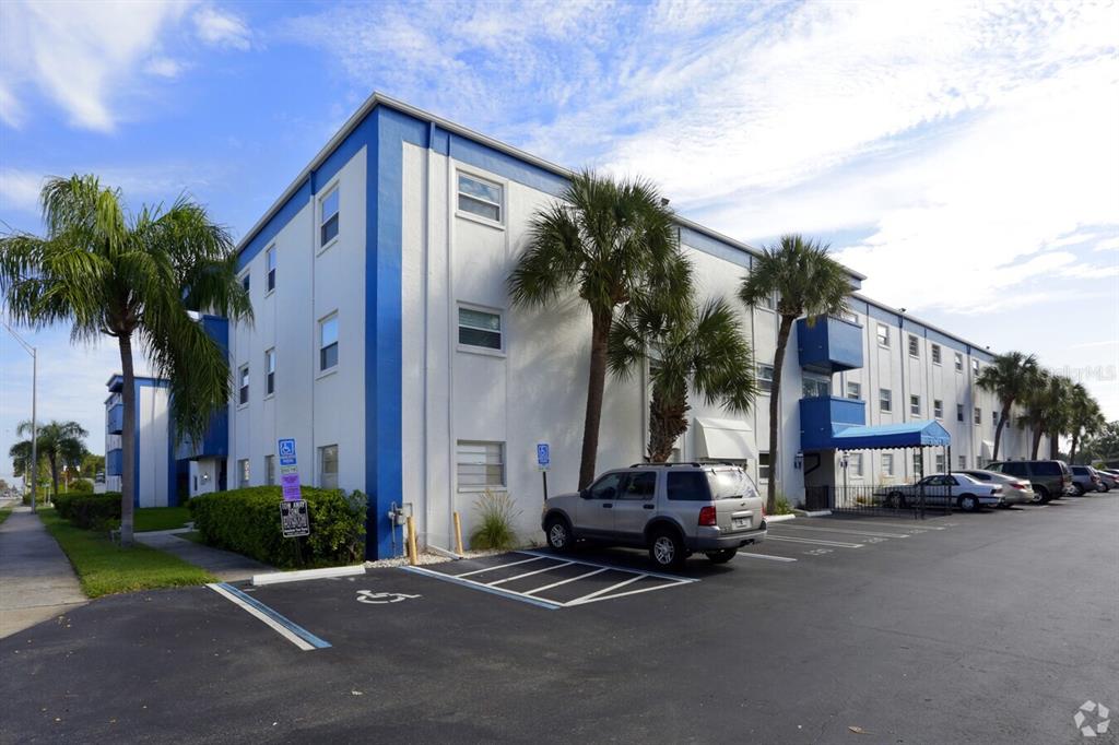 350 79TH AVENUE N UNIT 134