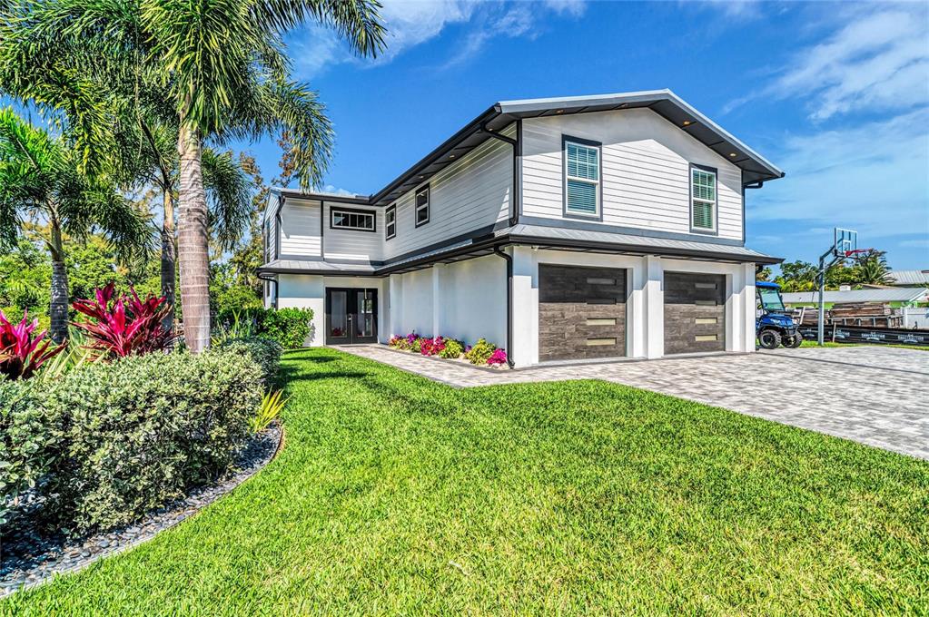 7149 LONGBOAT DRIVE N