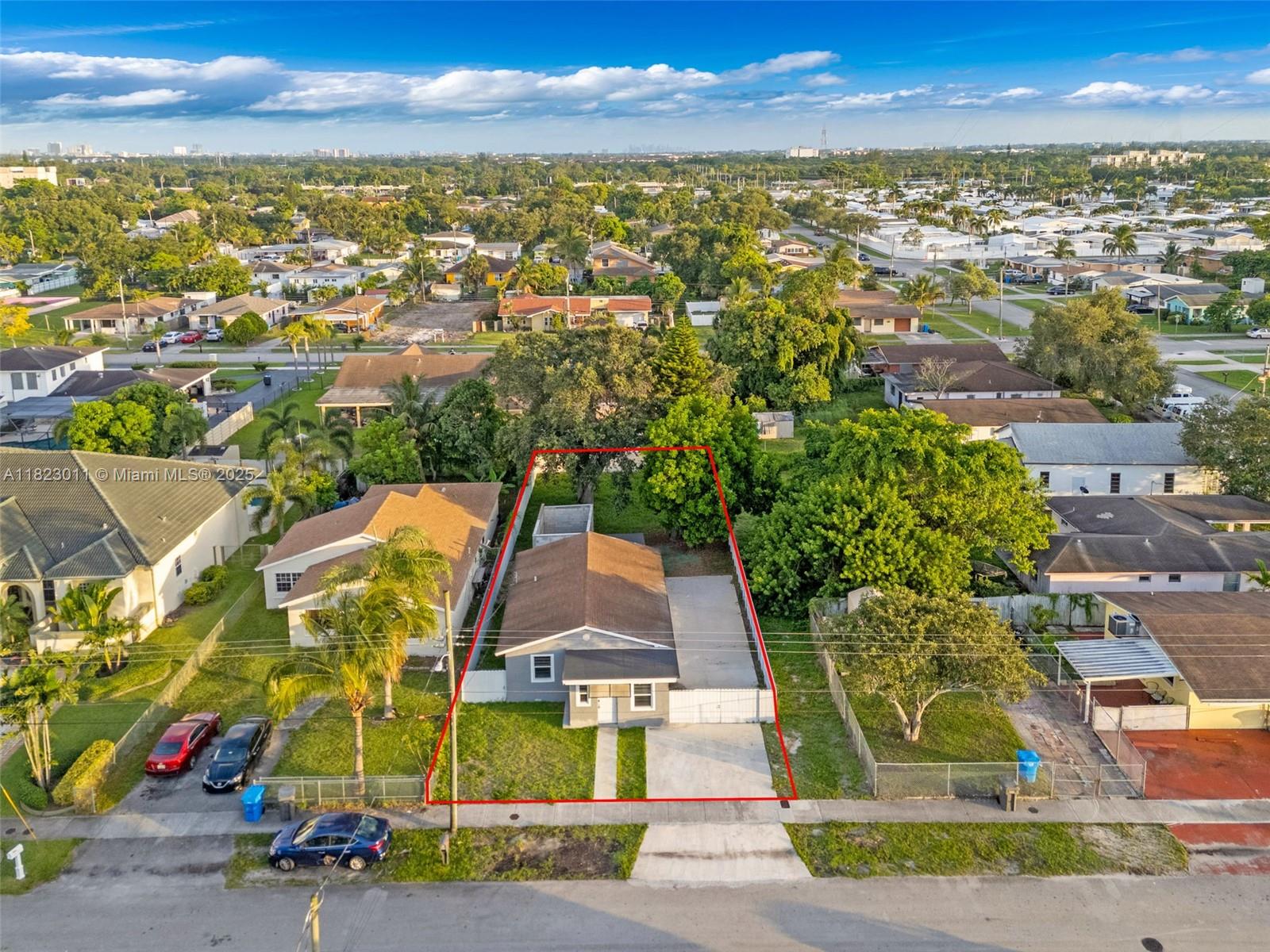 4622 SW 23rd St, West Park FL 33023