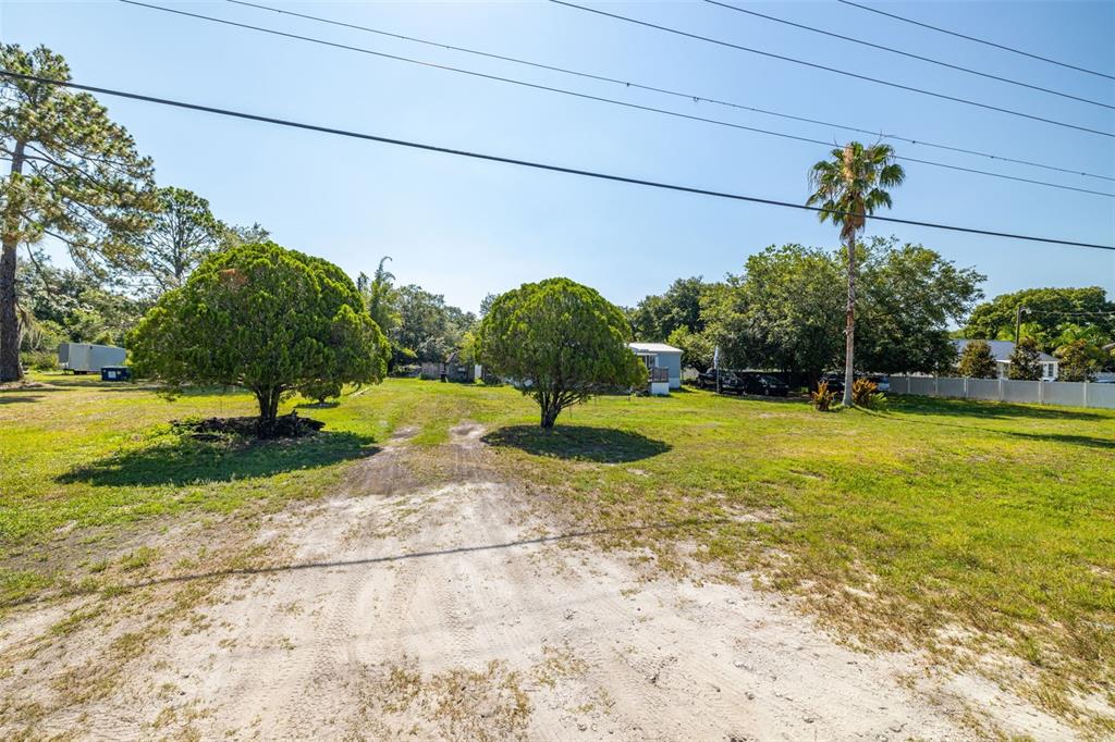 7308 BOYETTE ROAD, WESLEY CHAPEL, FL — photo 4 of 30