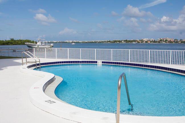 301 Croton Avenue # 405, Lantana FL 33462
