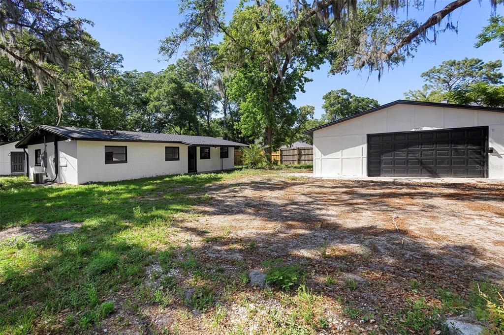 2225 E WELCH ROAD