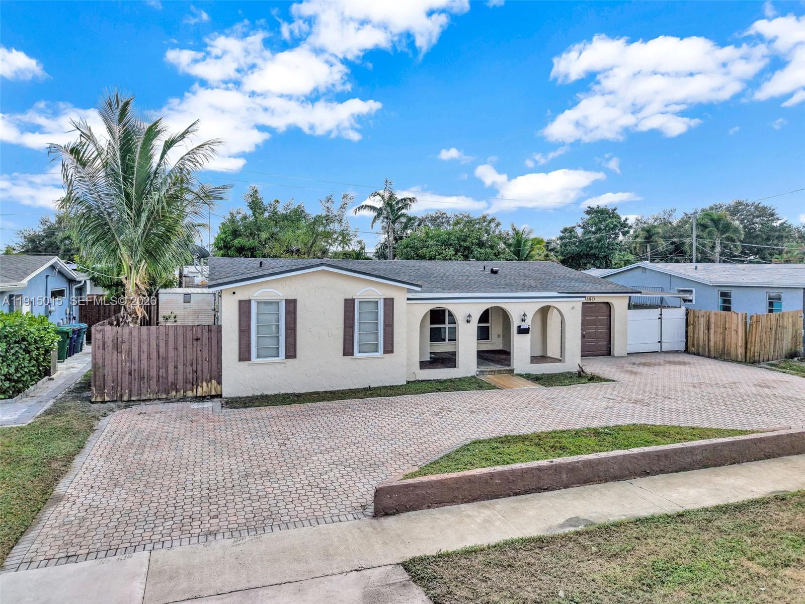 9180 SW 55th St, Cooper City FL 33328