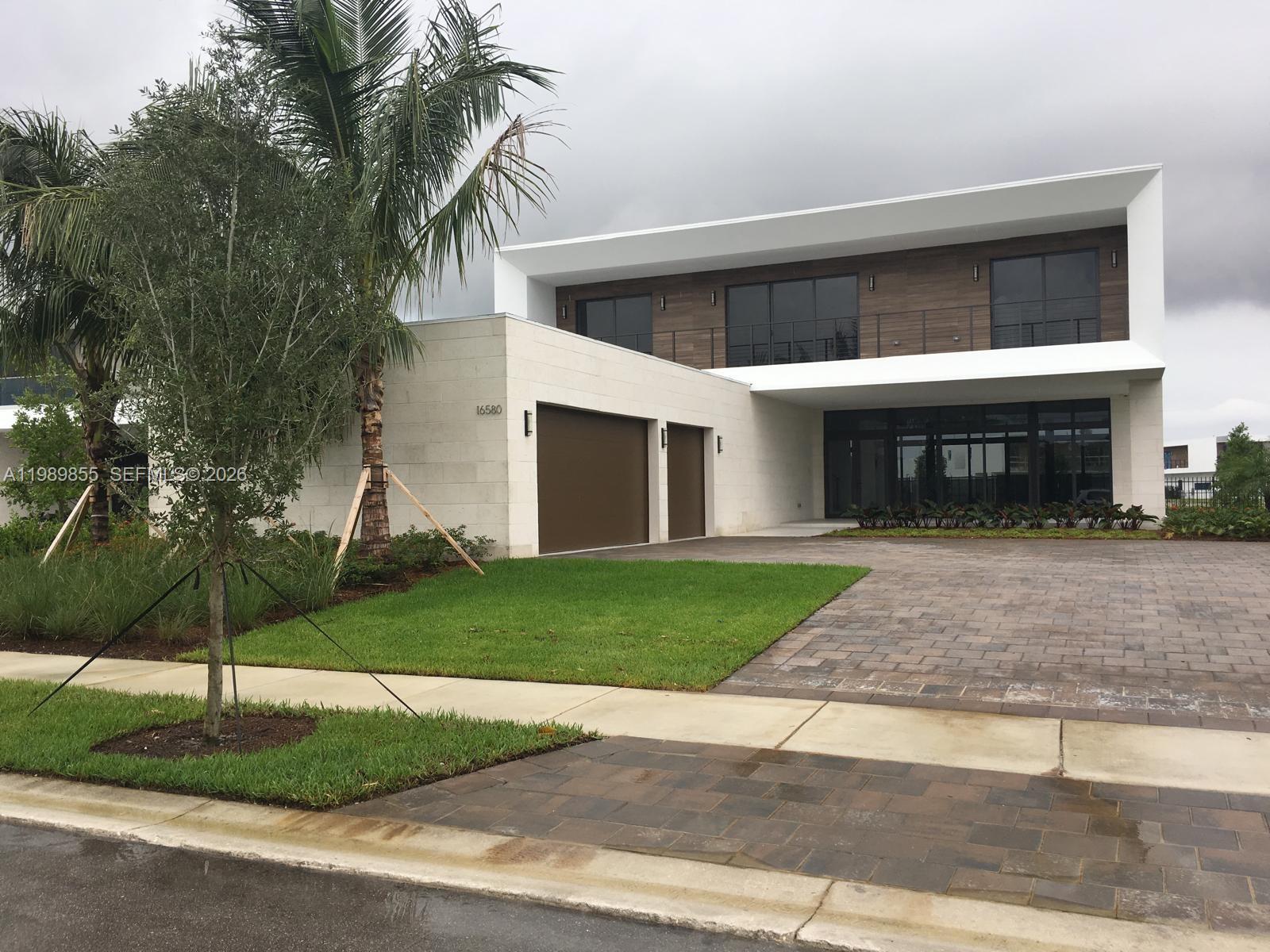 16580 Sunset Way # 16580, Weston FL 33326