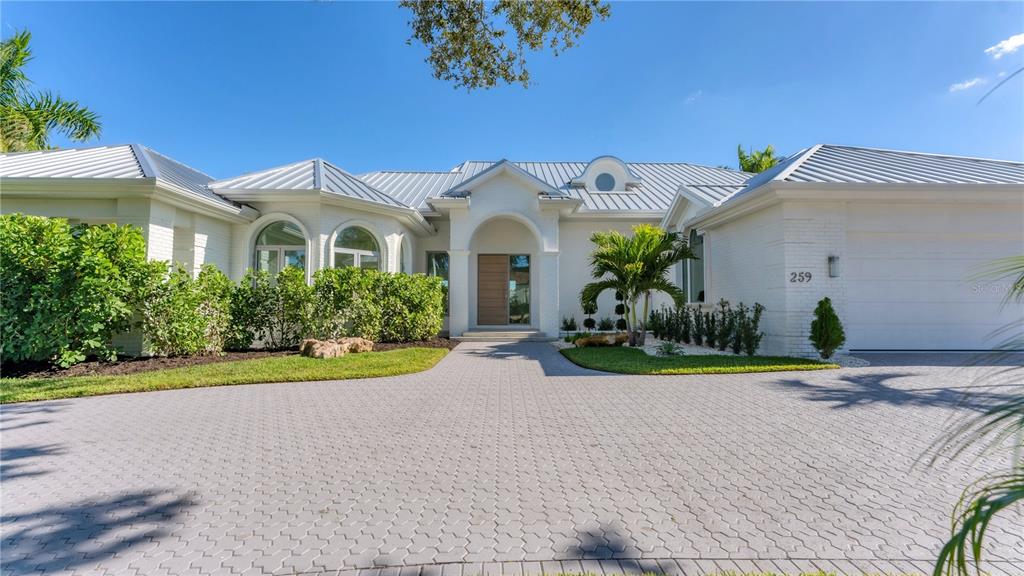259 ROBIN DRIVE, SARASOTA, FL — photo 2 of 30