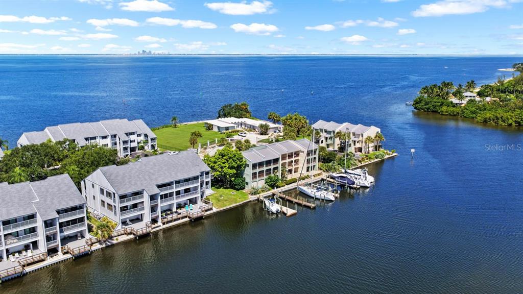 819 BAHIA DEL SOL DRIVE UNIT A