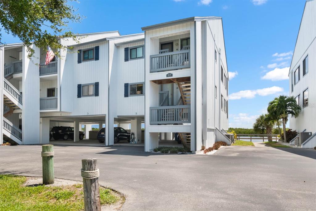 819 BAHIA DEL SOL DRIVE UNIT A, RUSKIN, FL — photo 2 of 30