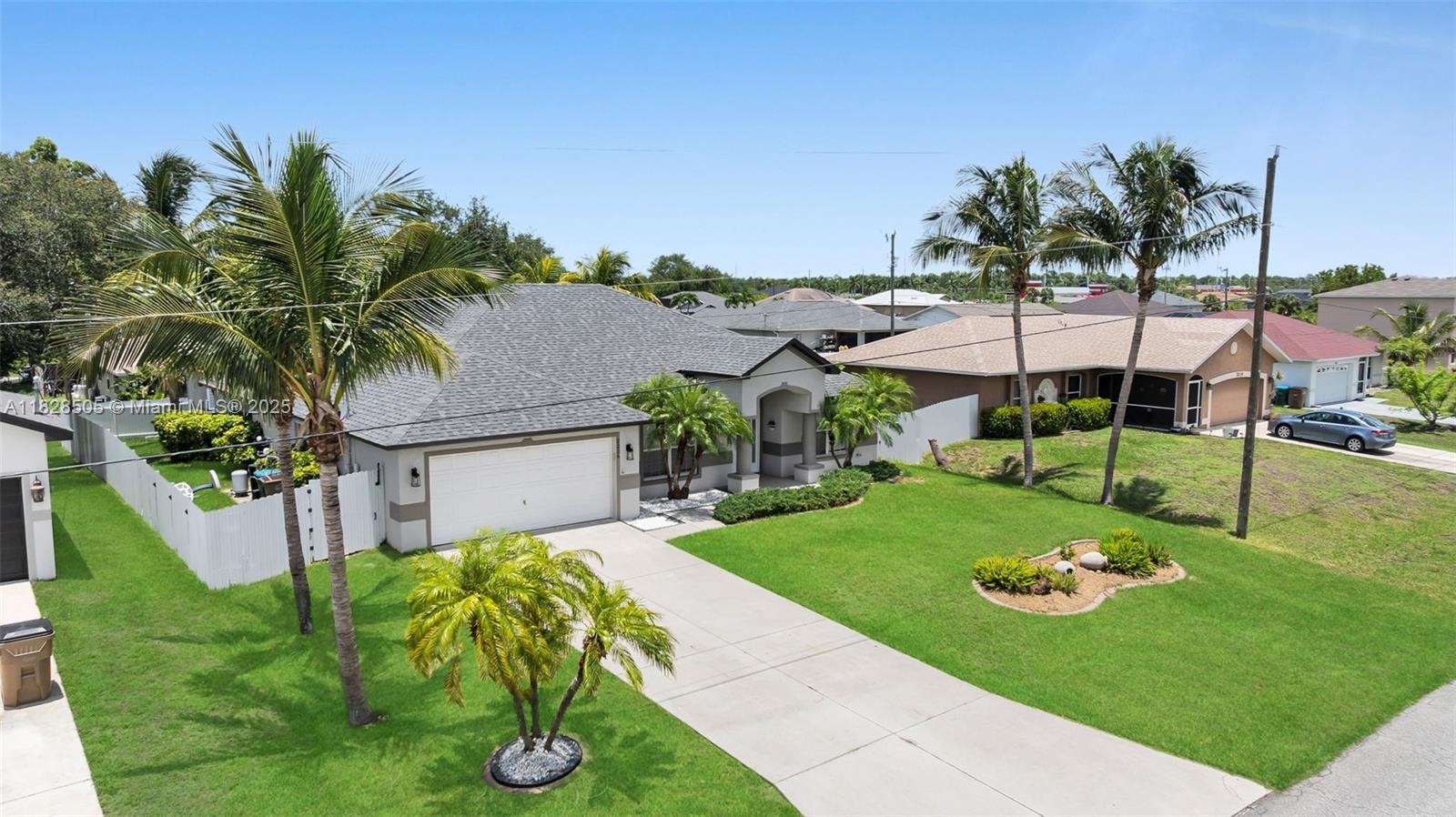 2206 NE 17th PL, Cape Coral FL 33909