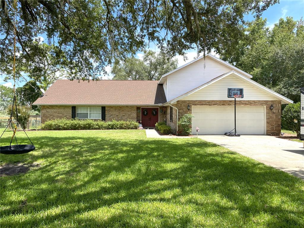 171 W COUNTRY CLUB DRIVE