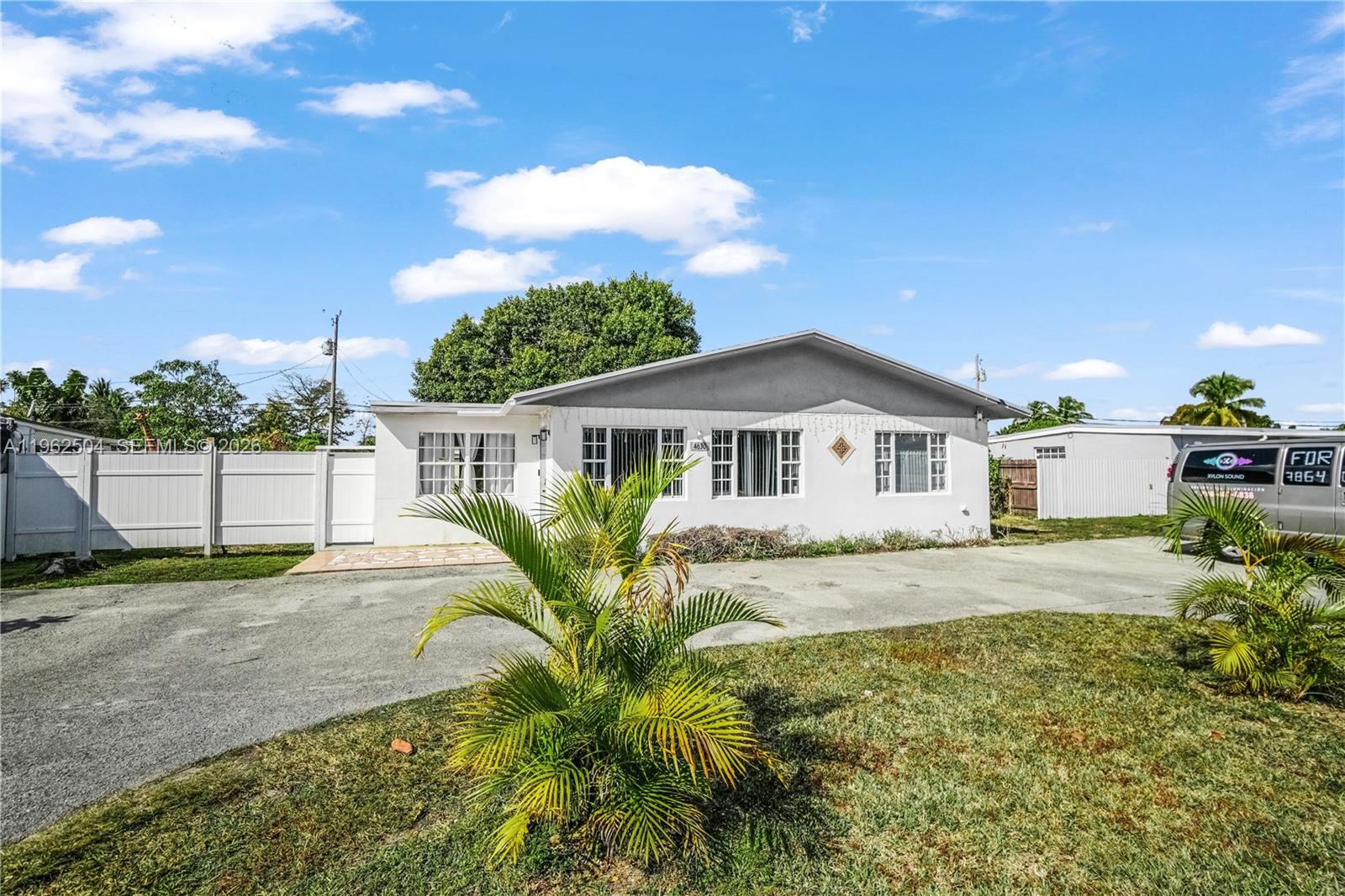 4630 SW 97th Ave, Miami FL 33165