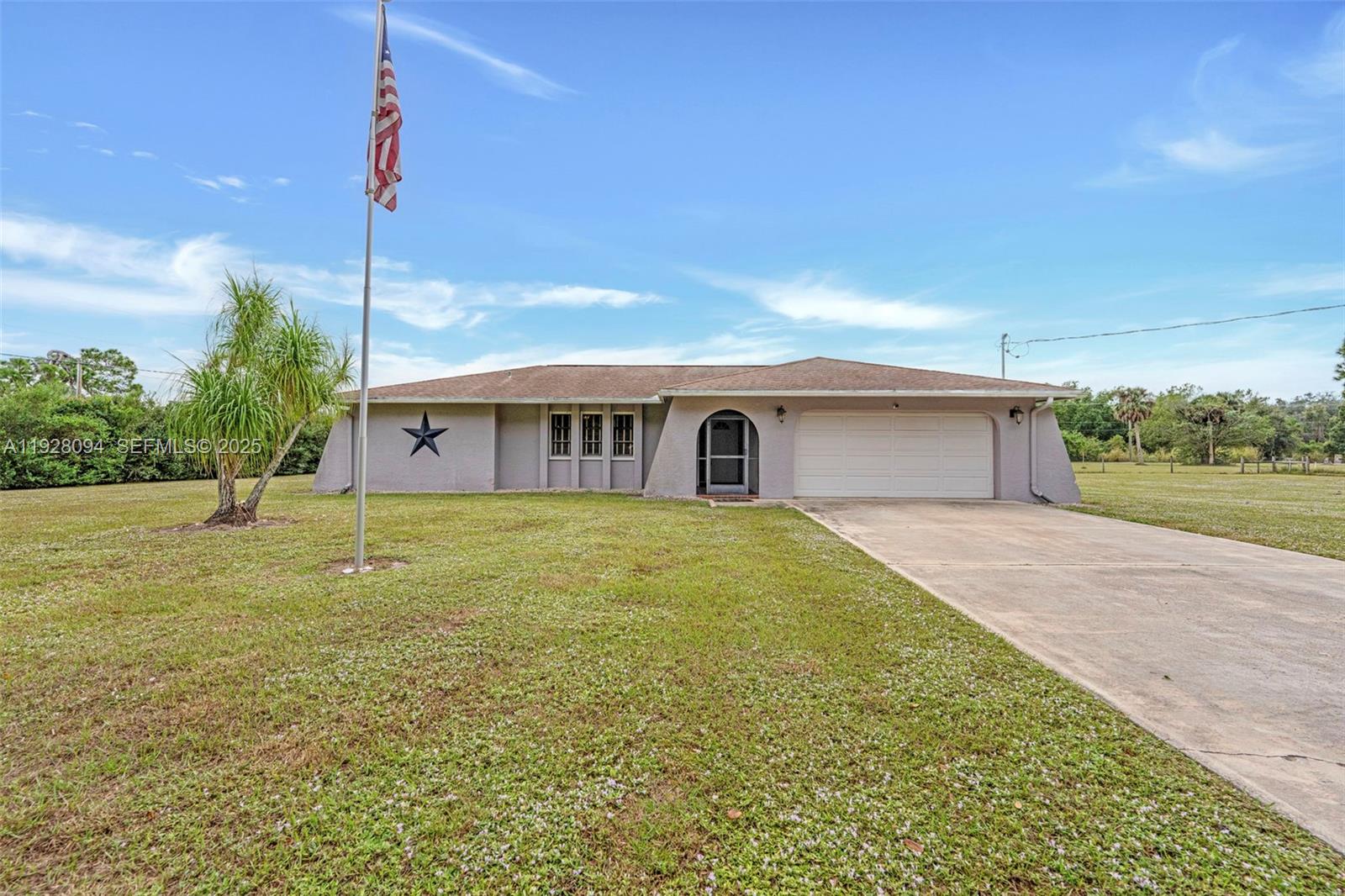 14501 Old Olga RD, Fort Myers FL 33905