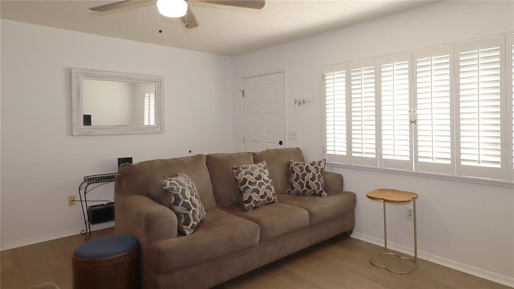 8465 SW 107TH LANE, OCALA, FL — photo 4 of 26