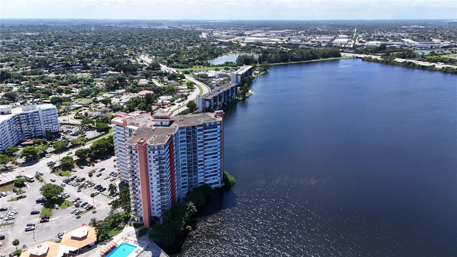 1301 NE Miami Gardens Dr # 824W, Miami FL 33179