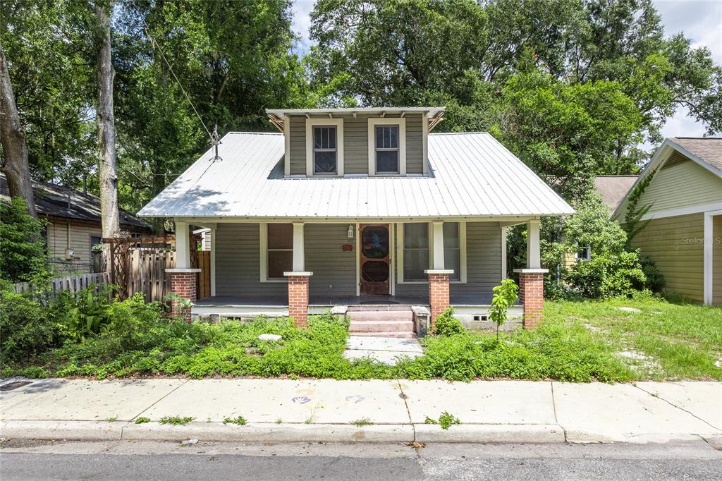 407 NW 8TH STREET