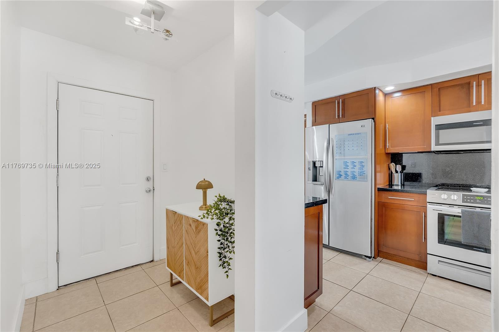 1750 NE 191st St # 1, Miami FL 33179