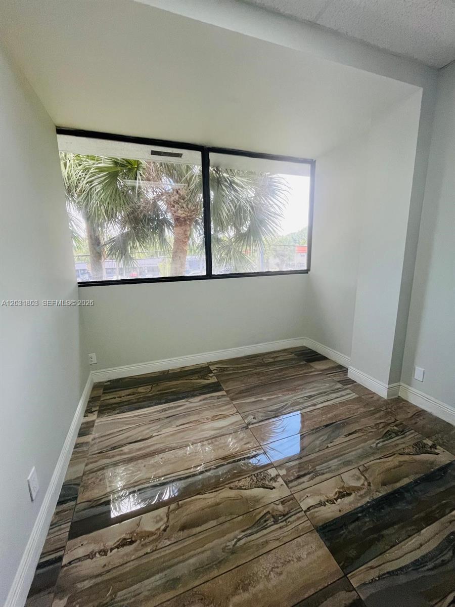 6101 W Atlantic Blvd # 205A, Margate FL 33063