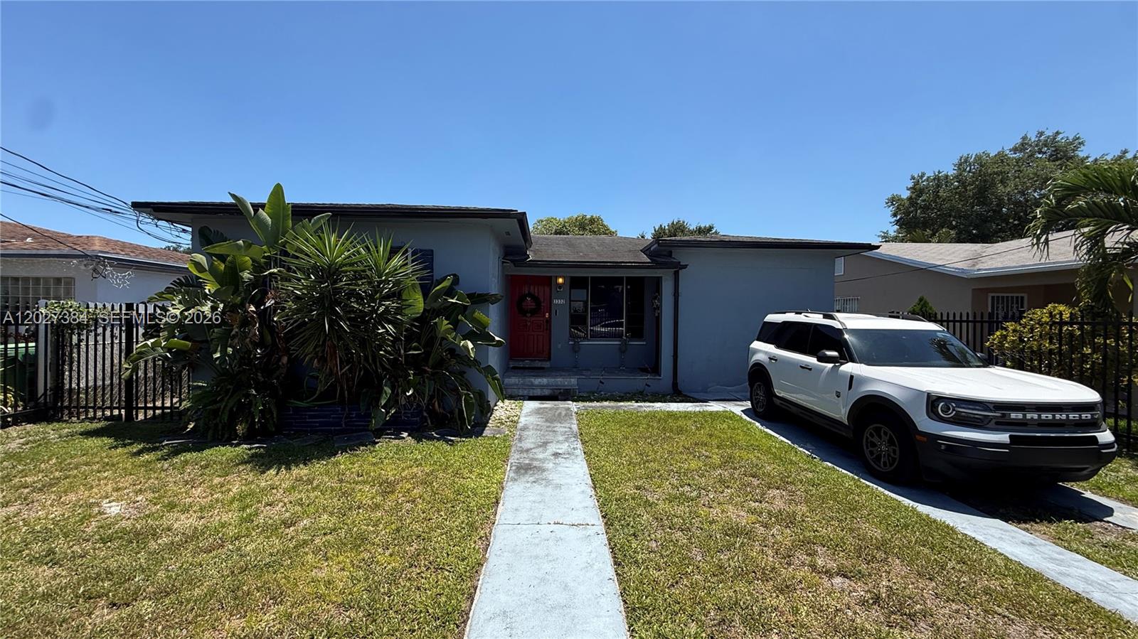 3332 NW 51st St, Miami FL 33142