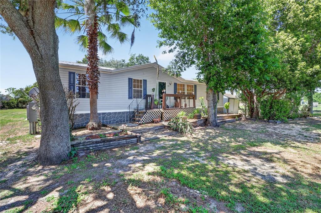 227 CRACKER LANE