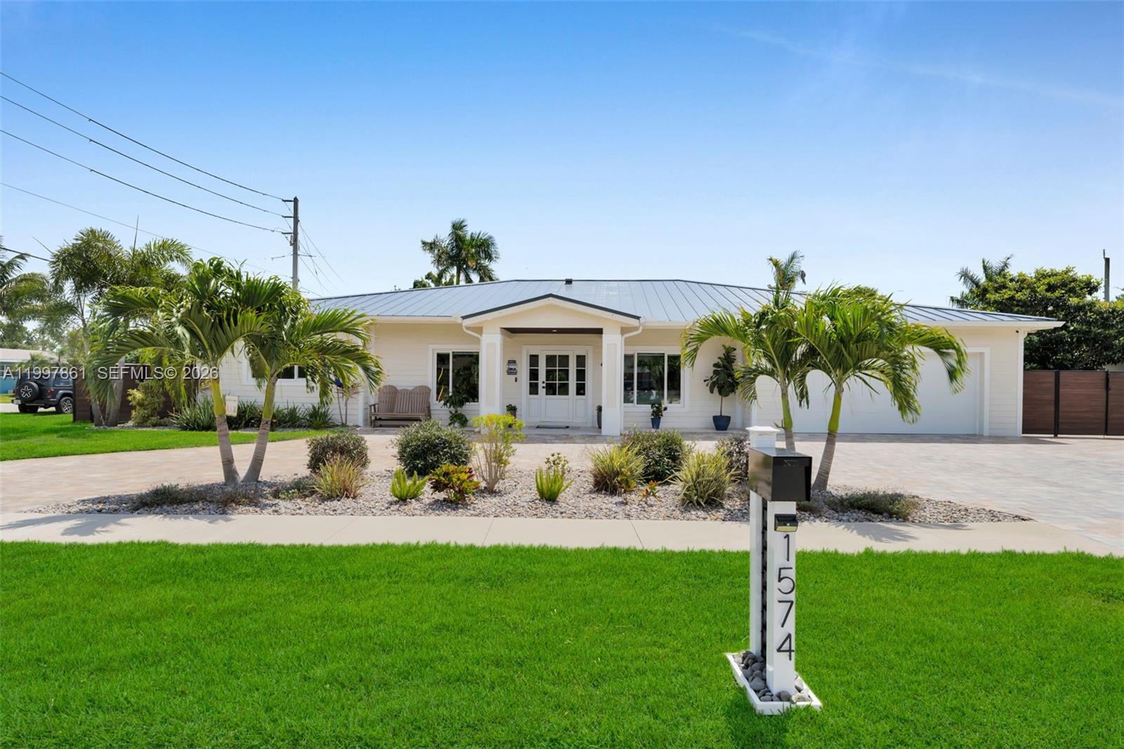 1574 Ricardo, Fort Myers FL 33901