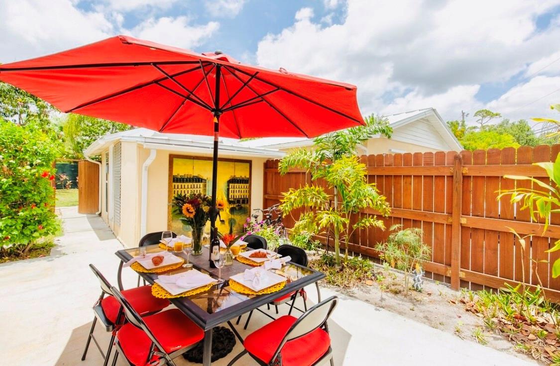 279 Hach Lane, West Palm Beach FL 33415