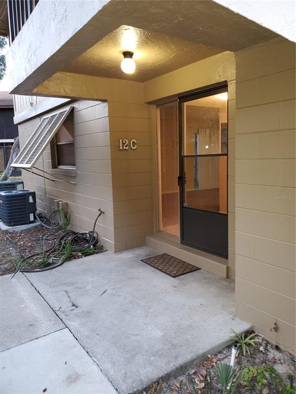 110 CYPRESS WOODS COURT UNIT 12C, DELTONA, FL — photo 2 of 30