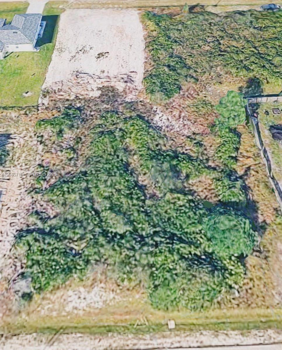 2806 54TH ST W, Lehigh Acres FL 33971