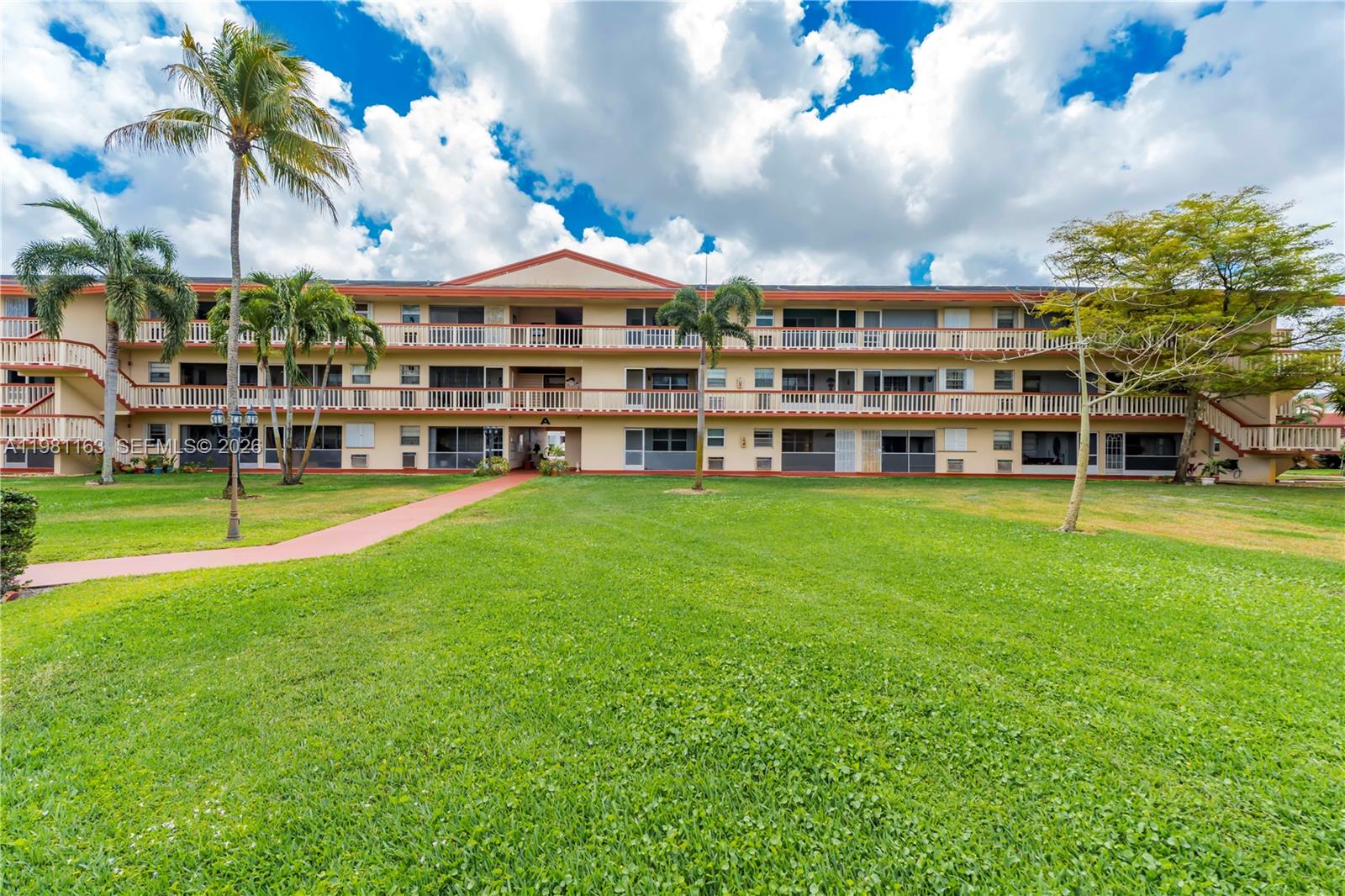 5300 Washington St # A137, Hollywood FL 33021