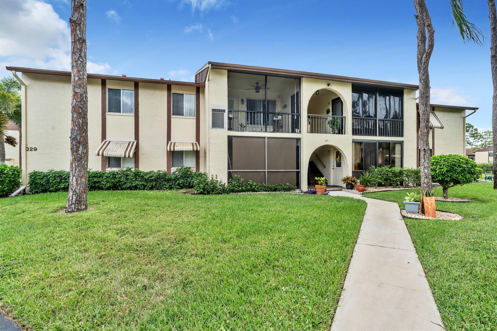 front of building — 329 Knotty Pine Circle # 2, FL 33463, FL