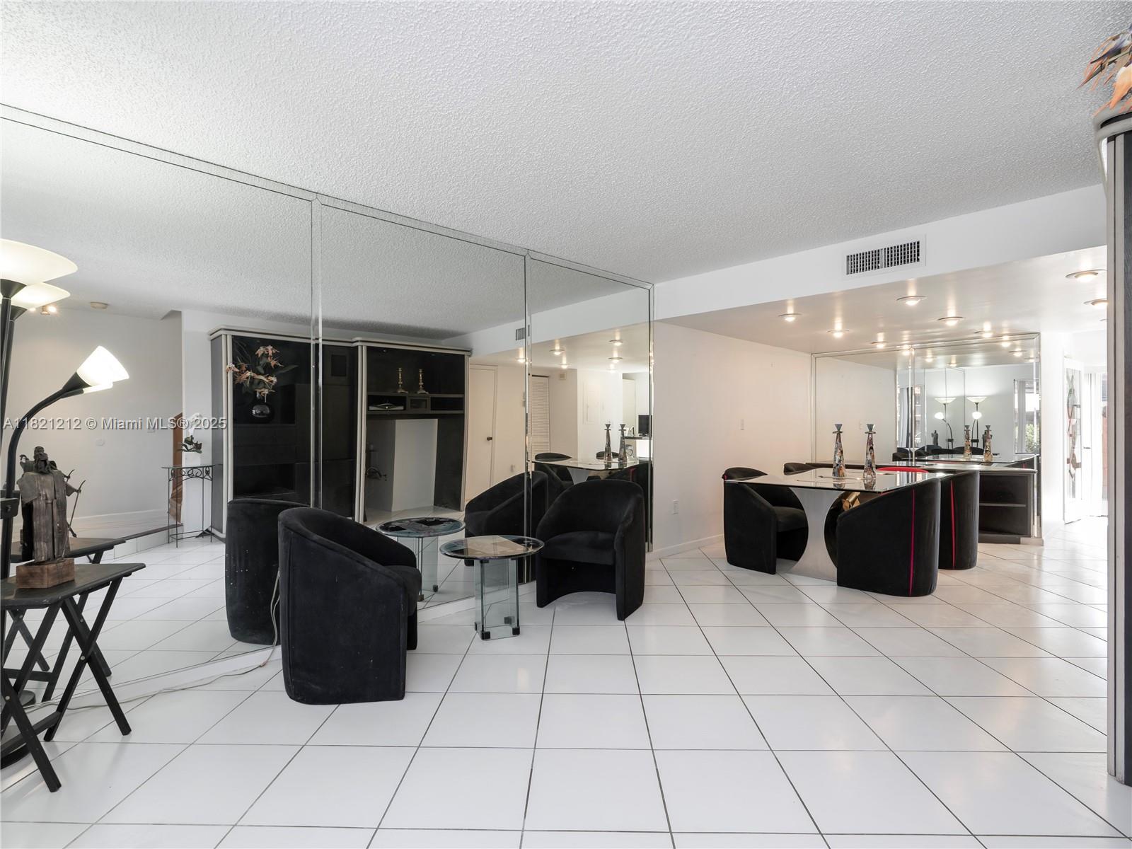 7787 SW 102nd Ln, Miami FL 33156