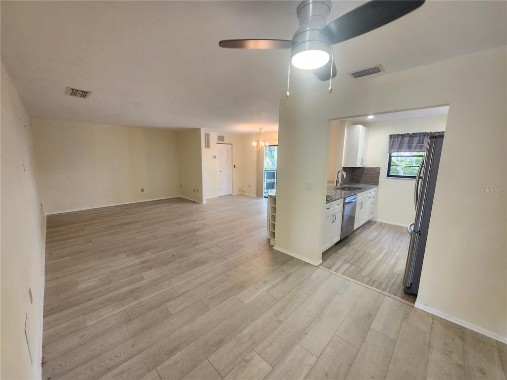 5970 80TH STREET N UNIT 409, ST PETERSBURG, FL — photo 4 of 25