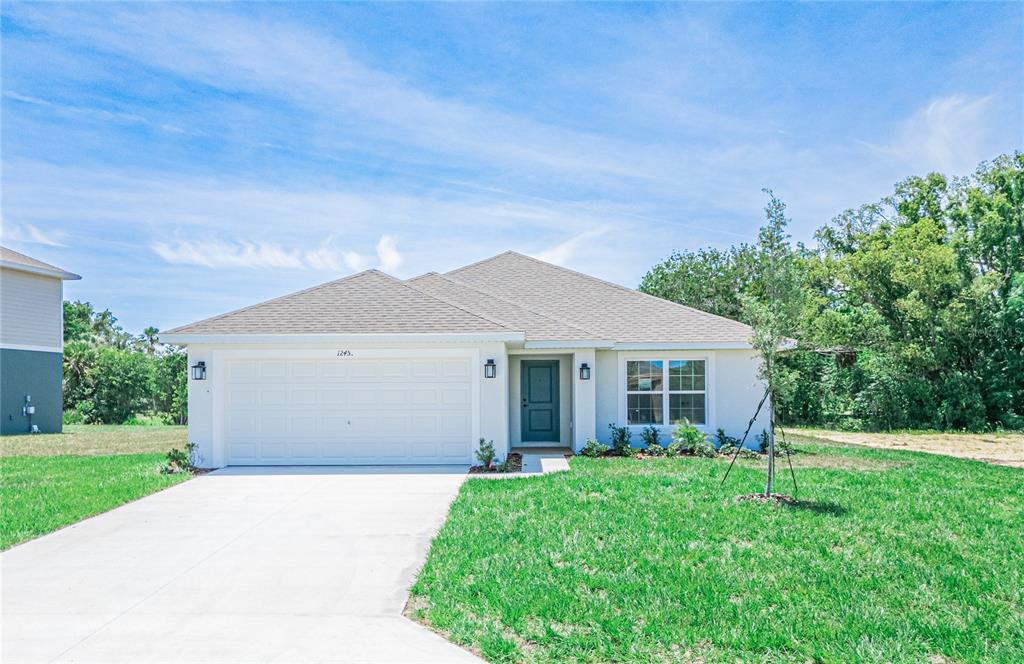 1245 HICKORY NUT DRIVE