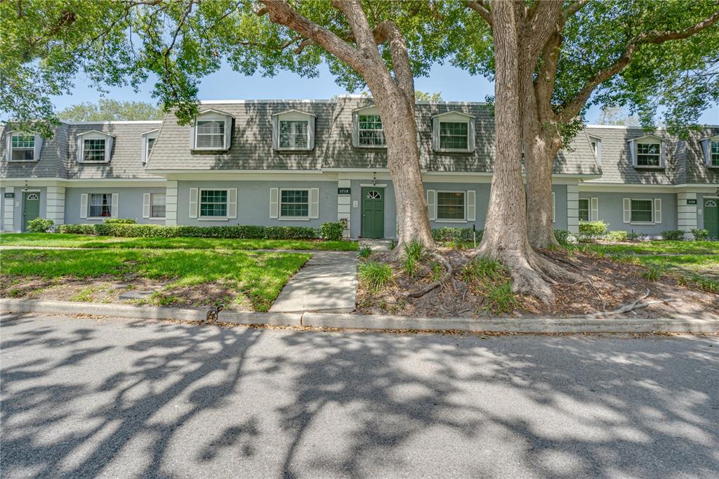 1710 BELLEAIR FOREST DRIVE UNIT A