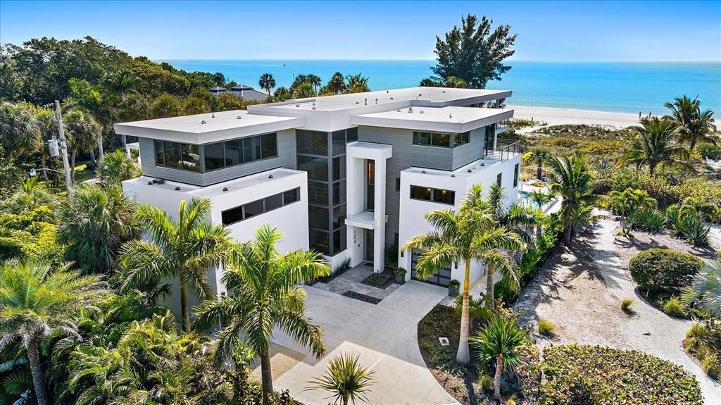 104 SUNSET LANE, HOLMES BEACH, FL — photo 3 of 30