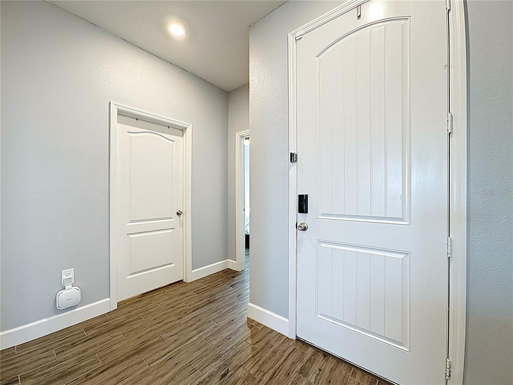 1404 GERANIUM DRIVE, MASCOTTE, FL — photo 5 of 30