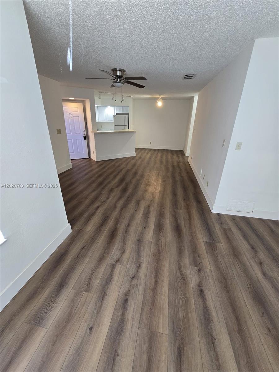 3340 N Pinewalk Dr N # 1518, Margate FL 33063
