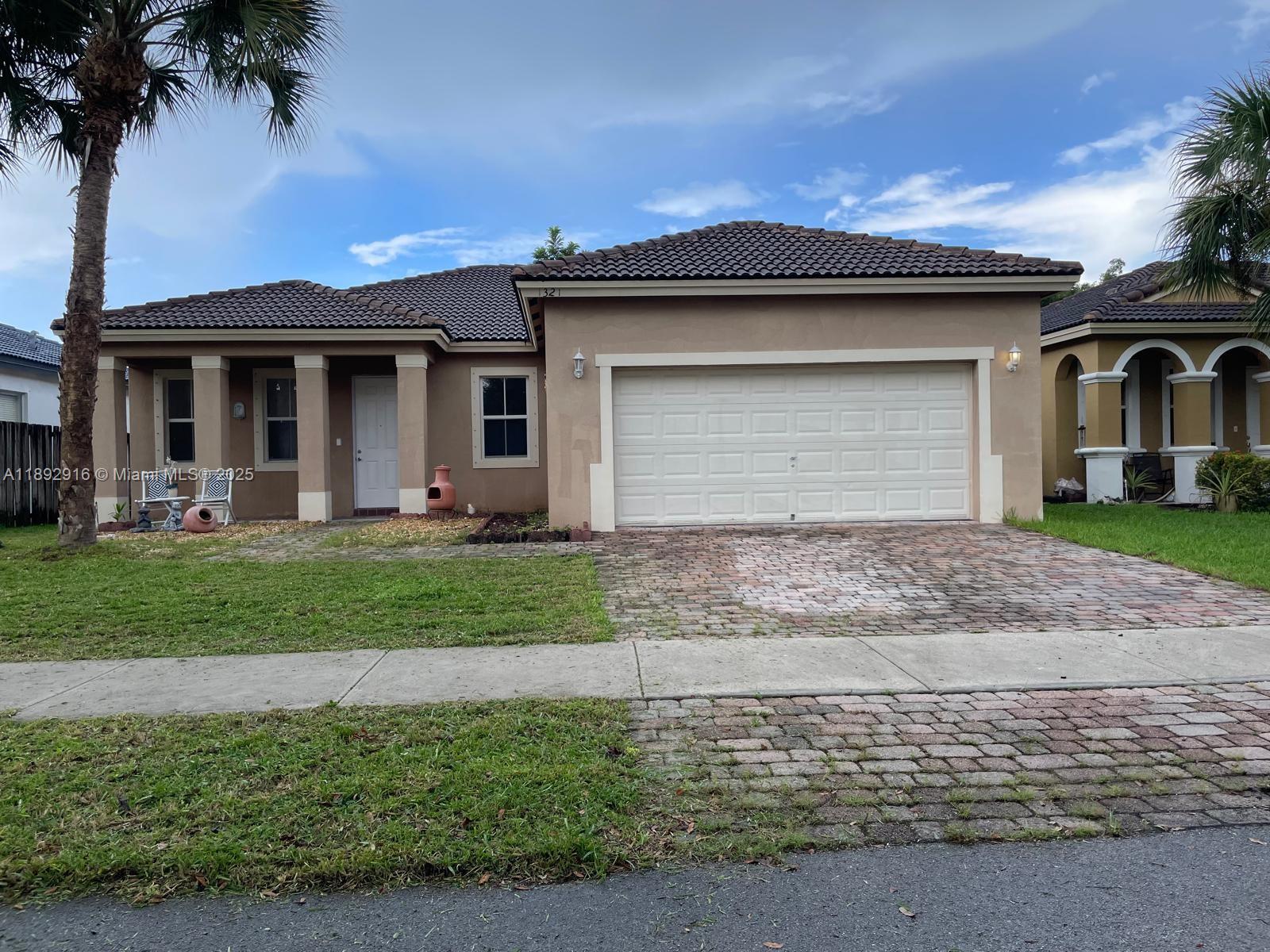 1321 SE 16th Ave, Homestead FL 33035