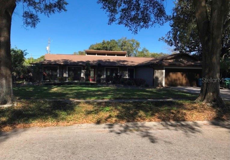 1665 KING ARTHUR CIRCLE